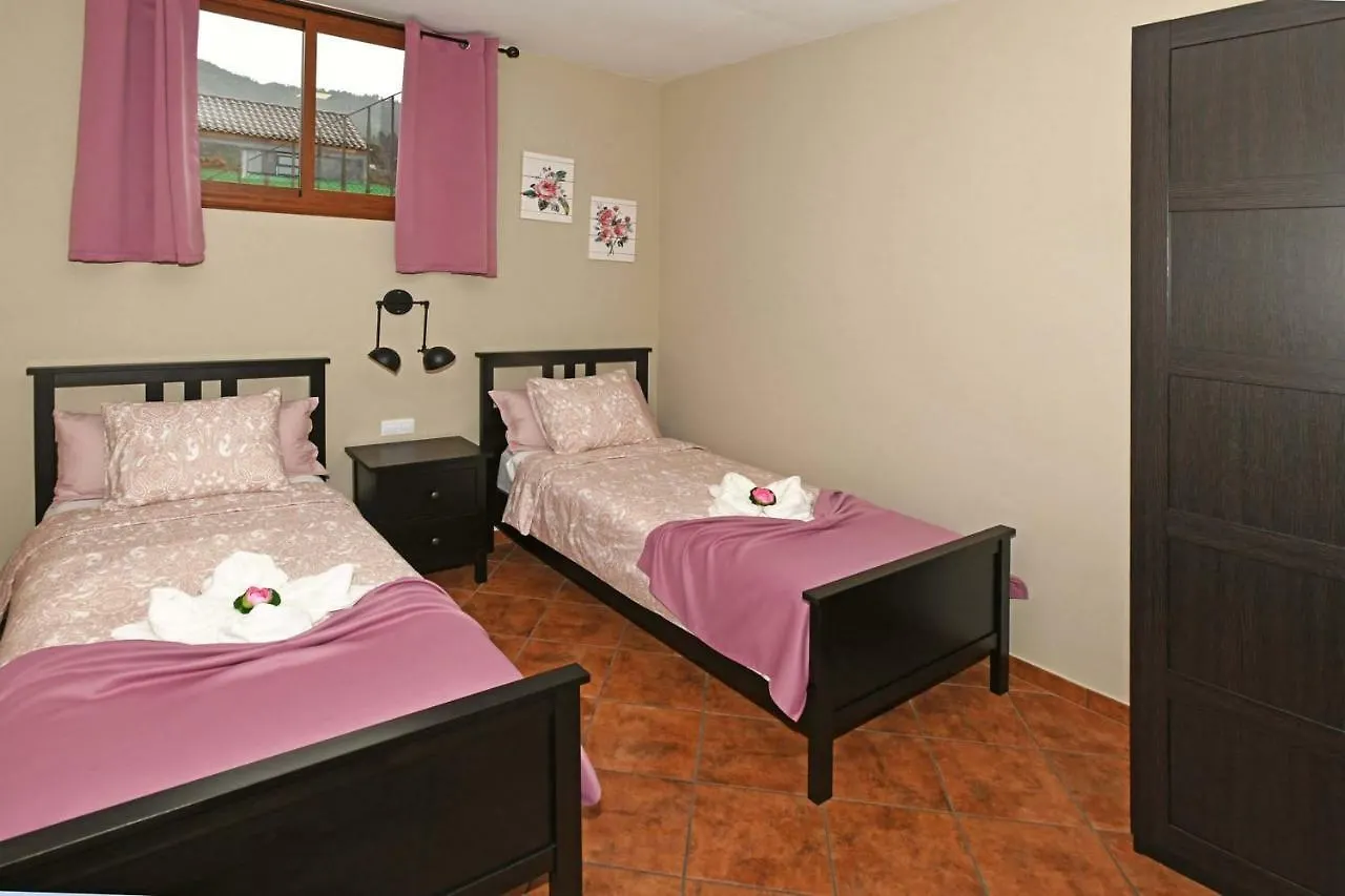 شاليه Villa Mica تيخارافي إسبانيا